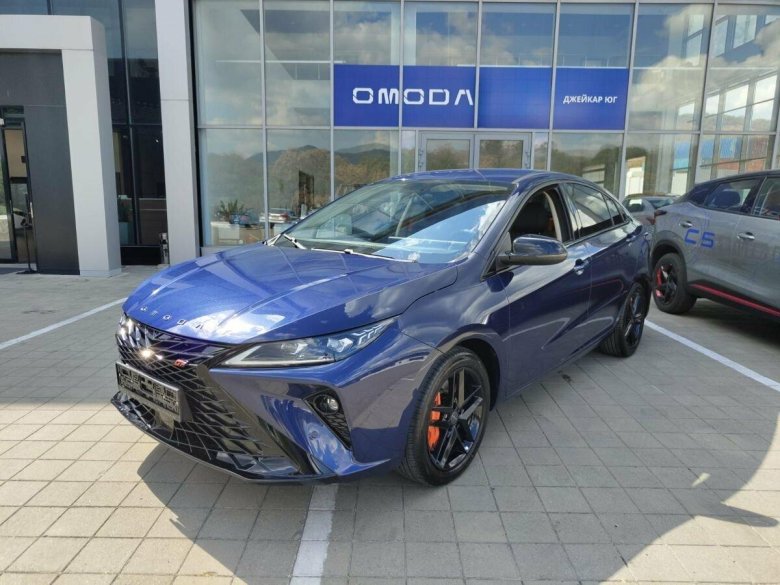 Синий седан