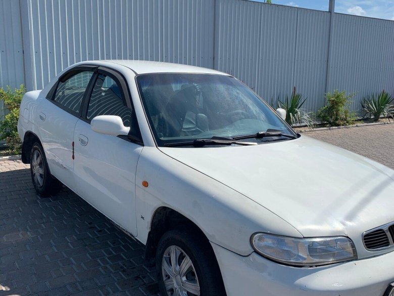 Daewoo nubira 1999