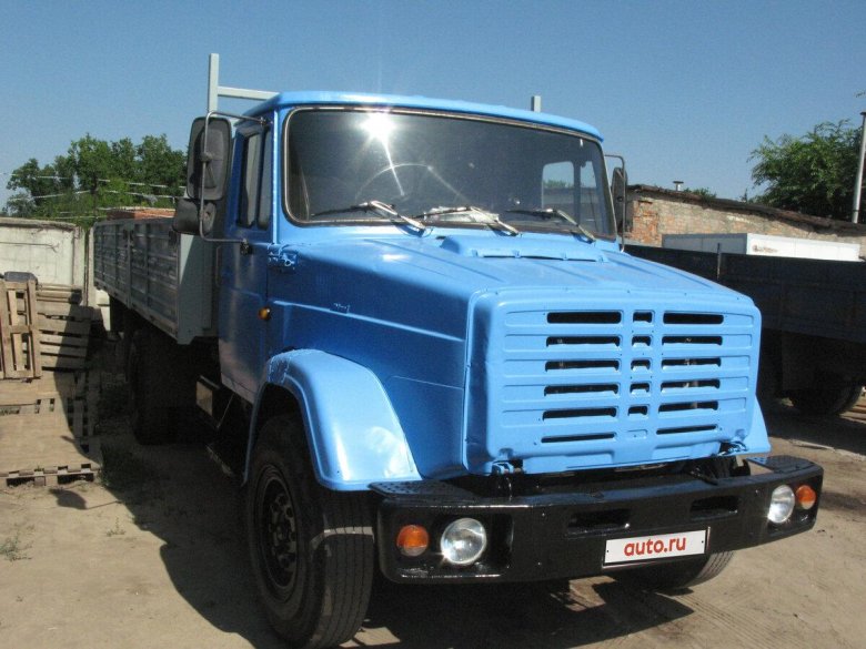 Бортовой грузовик зил 133г40