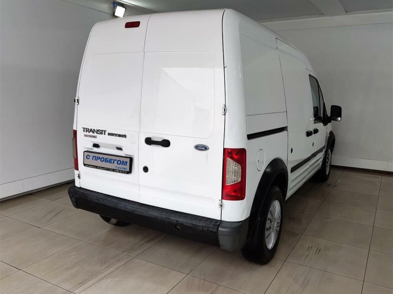 Цельнометаллические фургоны