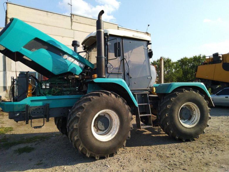 Трактор бтз-243к