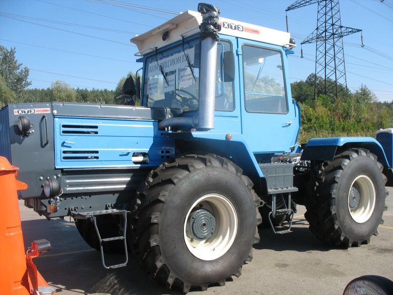 Трактор т150 ХТЗ 17221