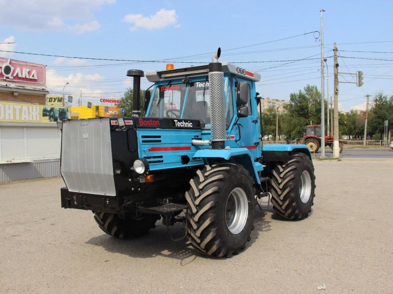 Трактор ХТЗ 242к