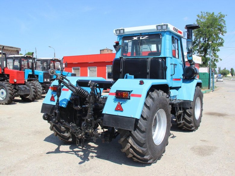 Трактор ХТЗ 3130