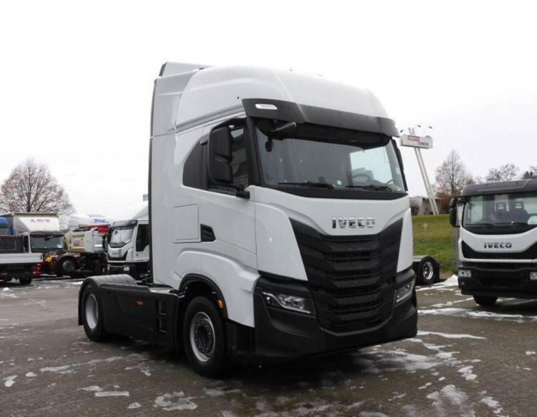 Ивеко Стралис 2023