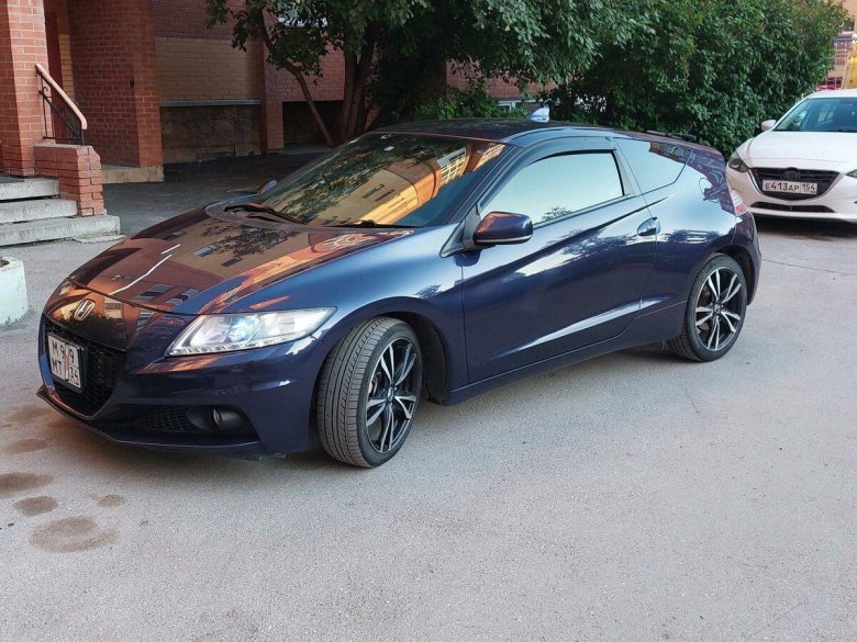 Хонда cr z