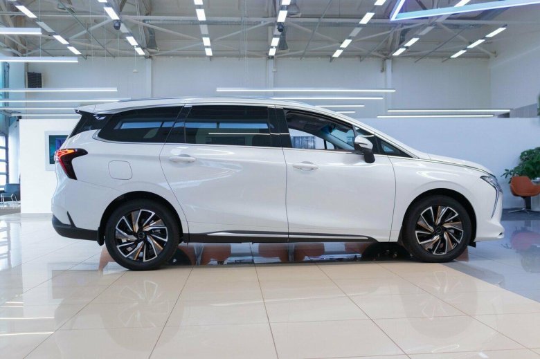 Dongfeng forthing yacht