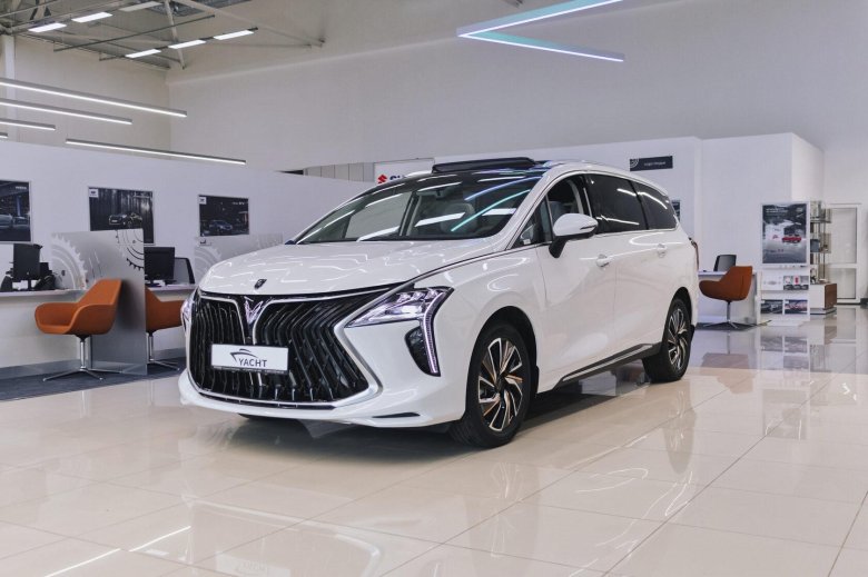 Forthing m7 2.0 л, минивэн