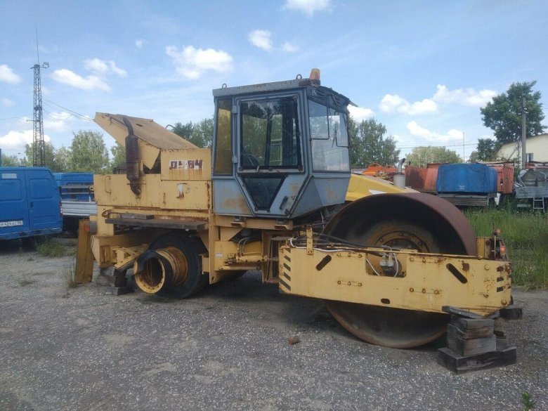 Каток грунтовый ду-85