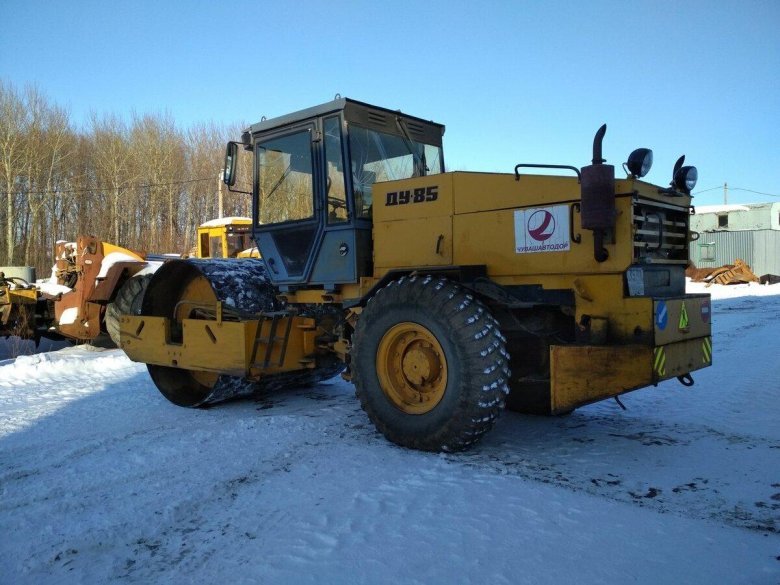 Каток грунтовый ду-85
