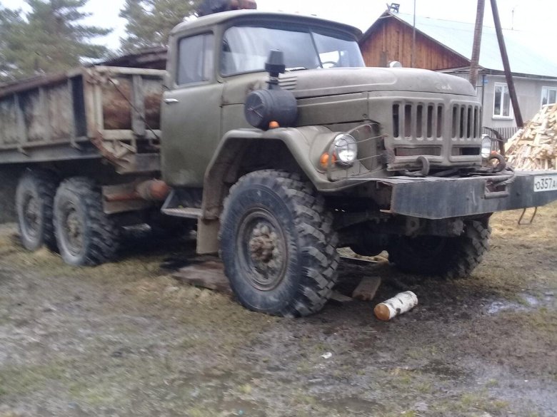 Зил 131 бортовой