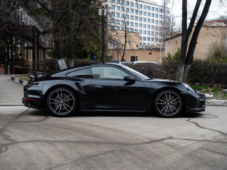 Порше 911 турбо с 992