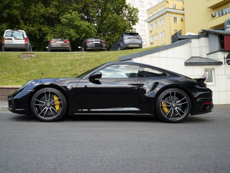 Porsche 911 turbo s 992