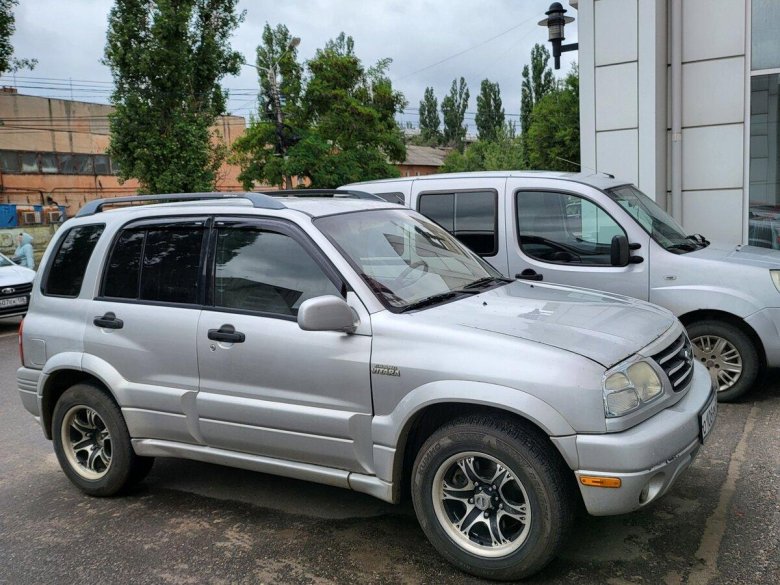 Suzuki grand vitara 2001
