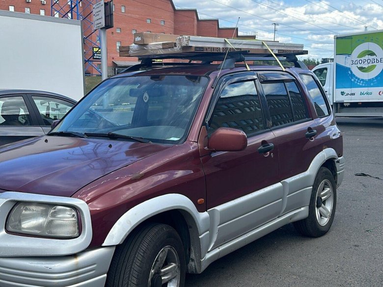 Suzuki grand vitara i