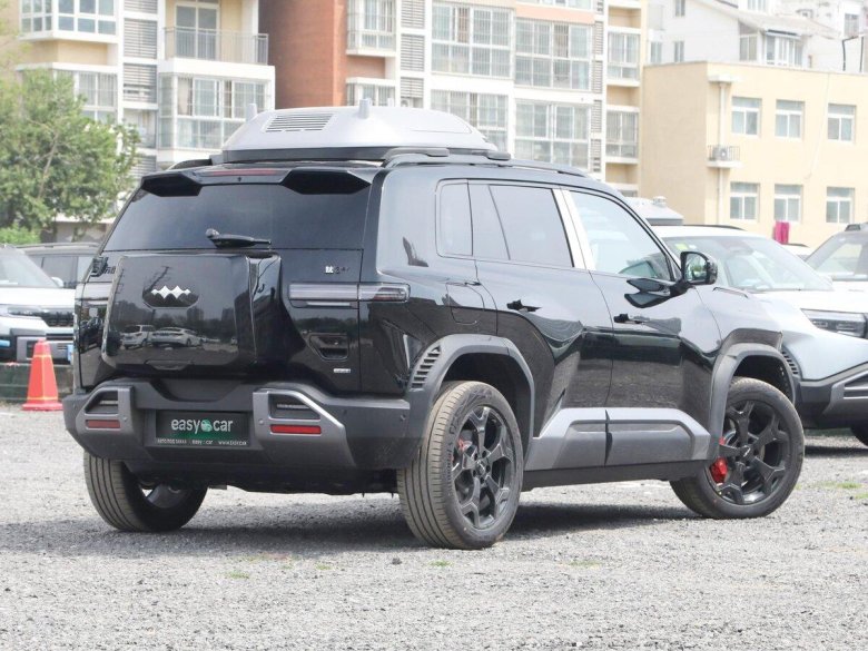 Электрический внедорожник