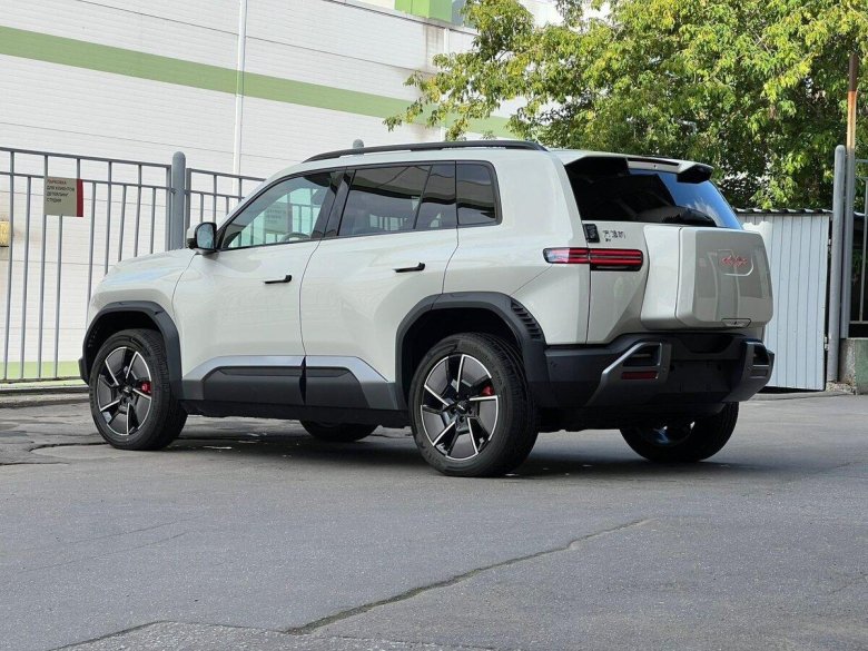 Внедорожник byd