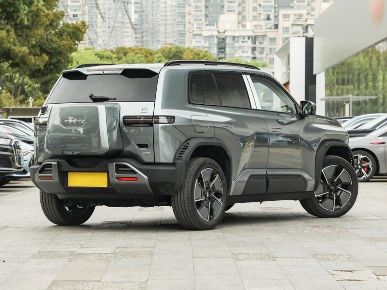 Автомобили внедорожники