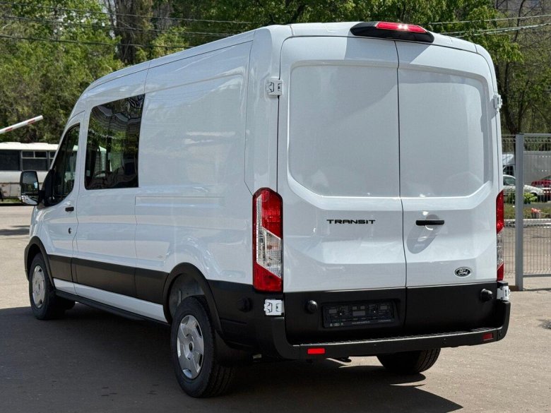 Цельнометаллические фургоны