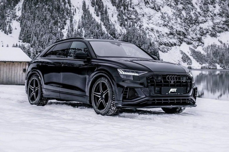 Audi q8 Black