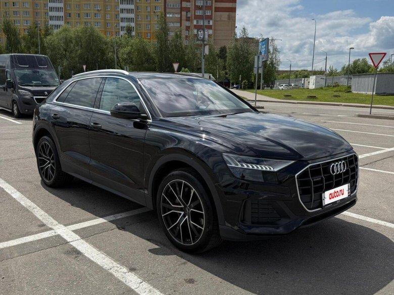 Audi q 8