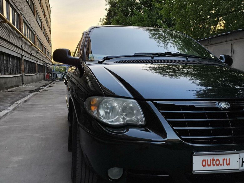 Крайслер вояджер 2006