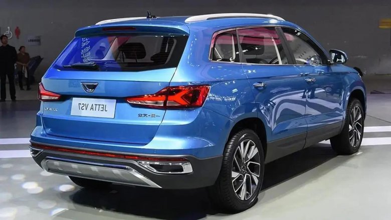 Кроссовер Джетта vs7