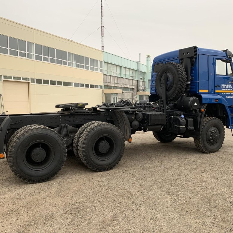 Седельный тягач камаз