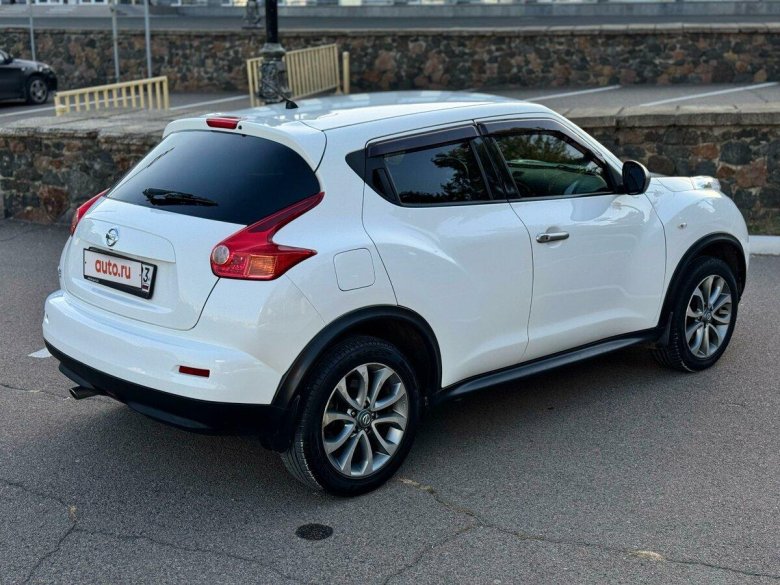 Nissan juke белый