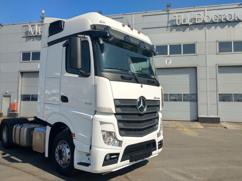 Мерседес Бенц Актрос 2018