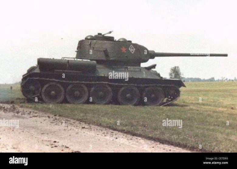 Танк т34 фото второй мировой войны