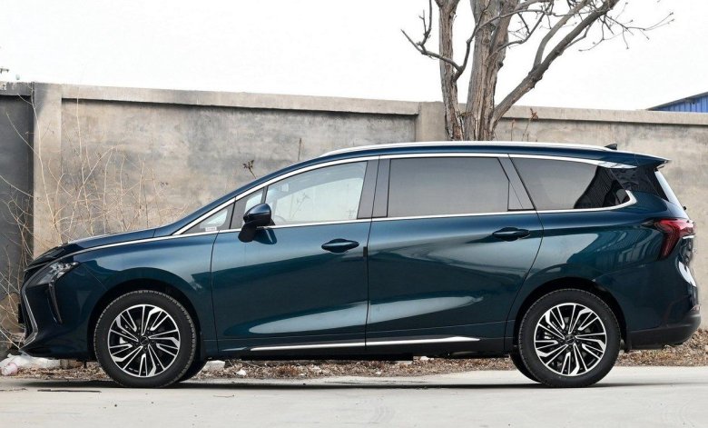 Dongfeng forthing t 5 evo