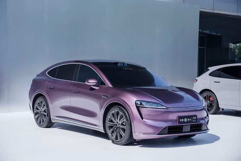 Новые машины 2025 года