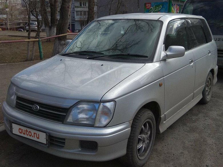 Тойота Дайхатсу Пузар