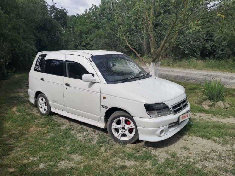 Daihatsu pyzar 1997