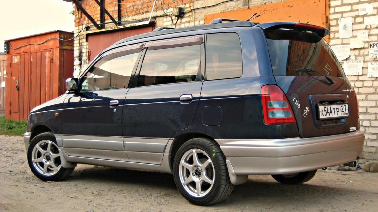 Pyzar Daihatsu Pyzar