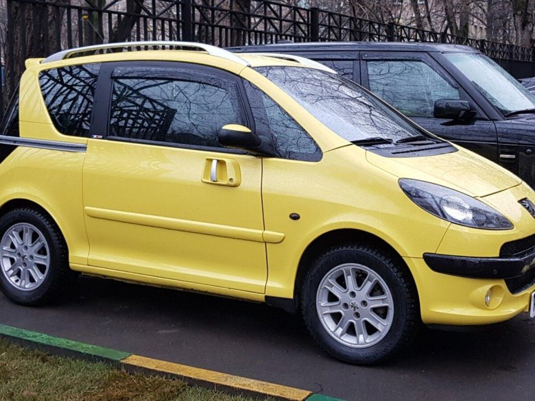 Peugeot 1007 2005
