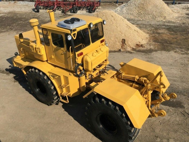 К700 Кировец трактор