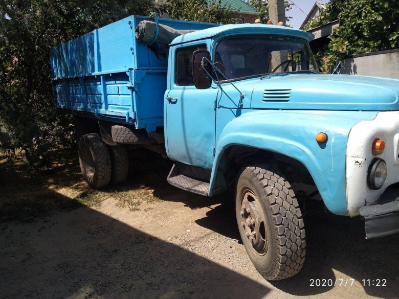 Зил самосвал