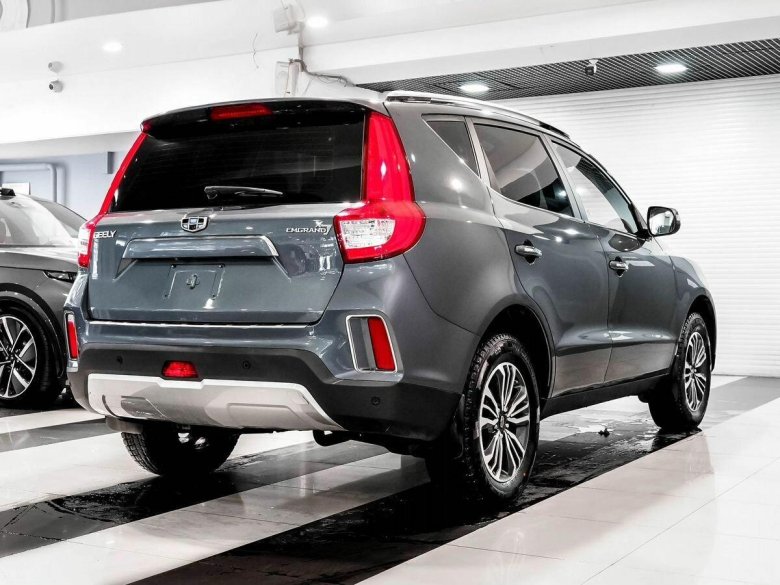 Джили эмгранд x 7