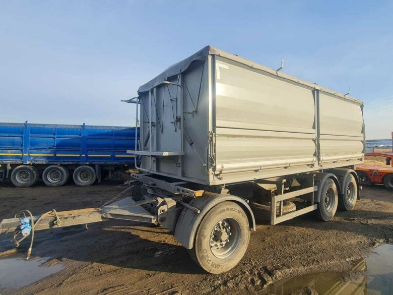 Прицеп самосвальный