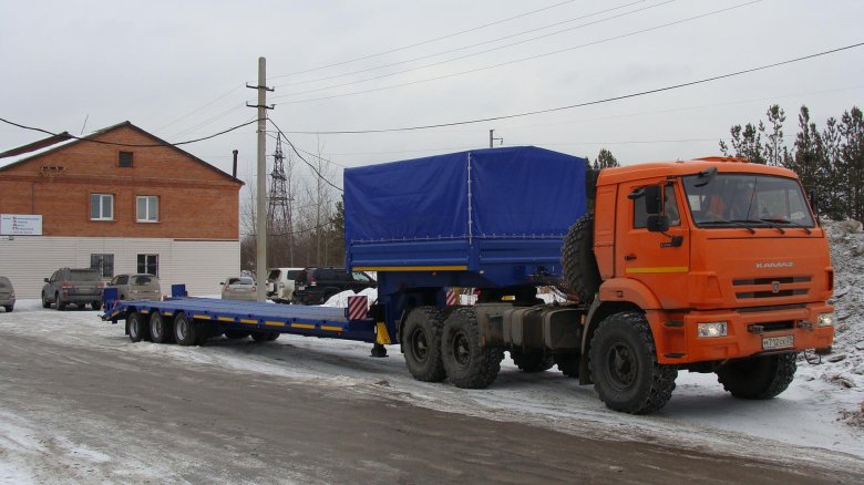 Берёзовский завод автоприцепов
