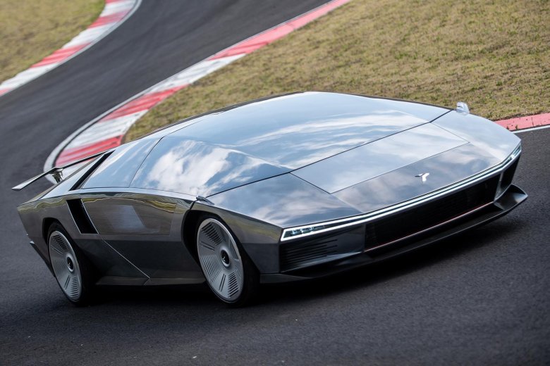 Мазерати бумеранг 1971