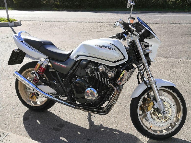 Honda cb400 2001г.в