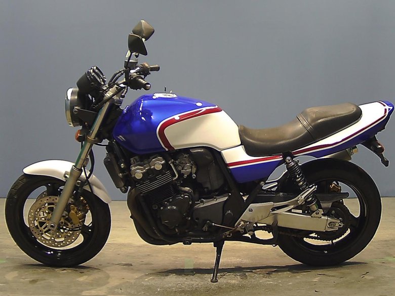 Honda sb400 super four