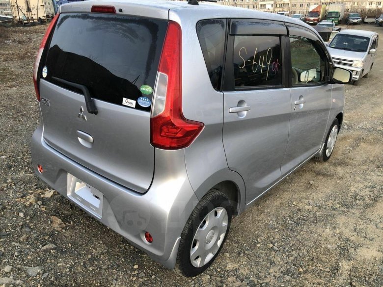 Митсубиси ЕК вагон 2017