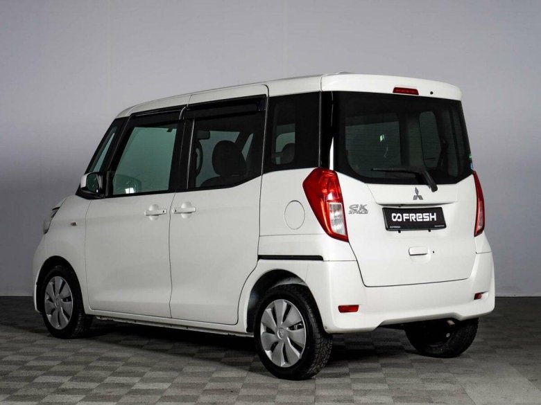 Mitsubishi Ek Space