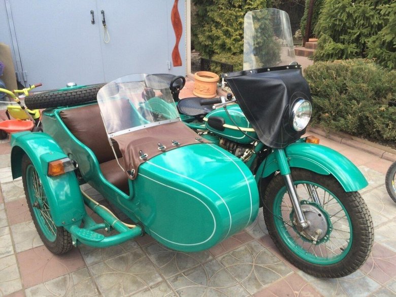 Мотоцикл Урал м 67