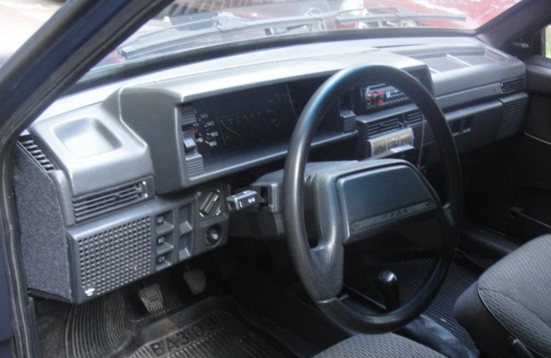 Торпеда ВАЗ 2109