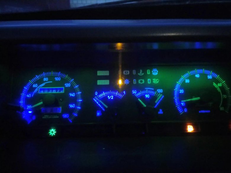 Приборная панель ВАЗ 2109